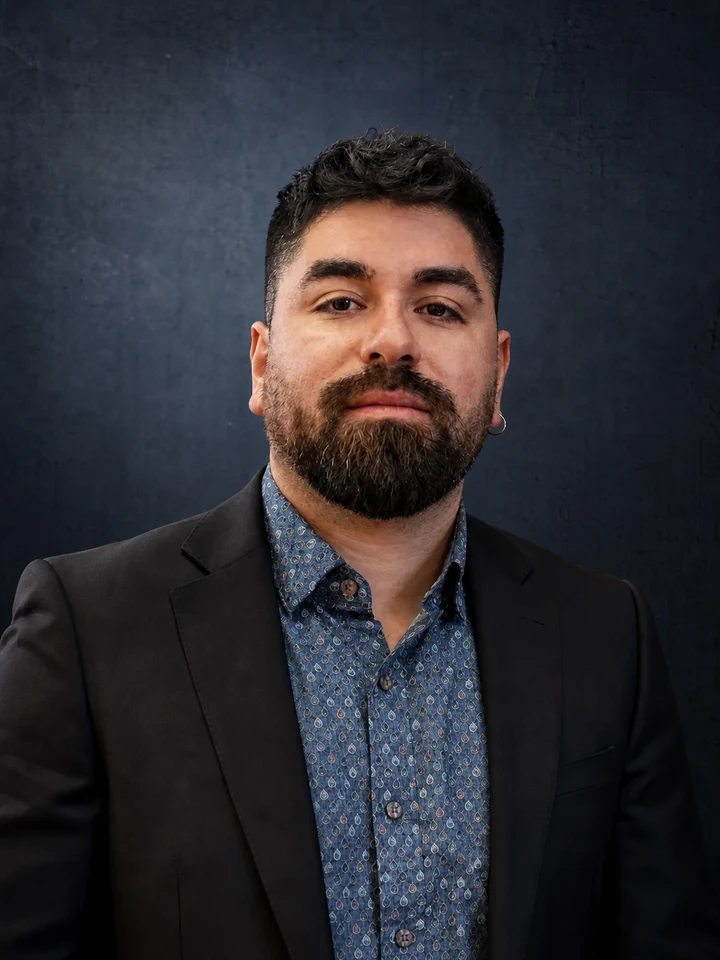 Retrato de Sebastián Navarrete, director de Operaciones y Logística