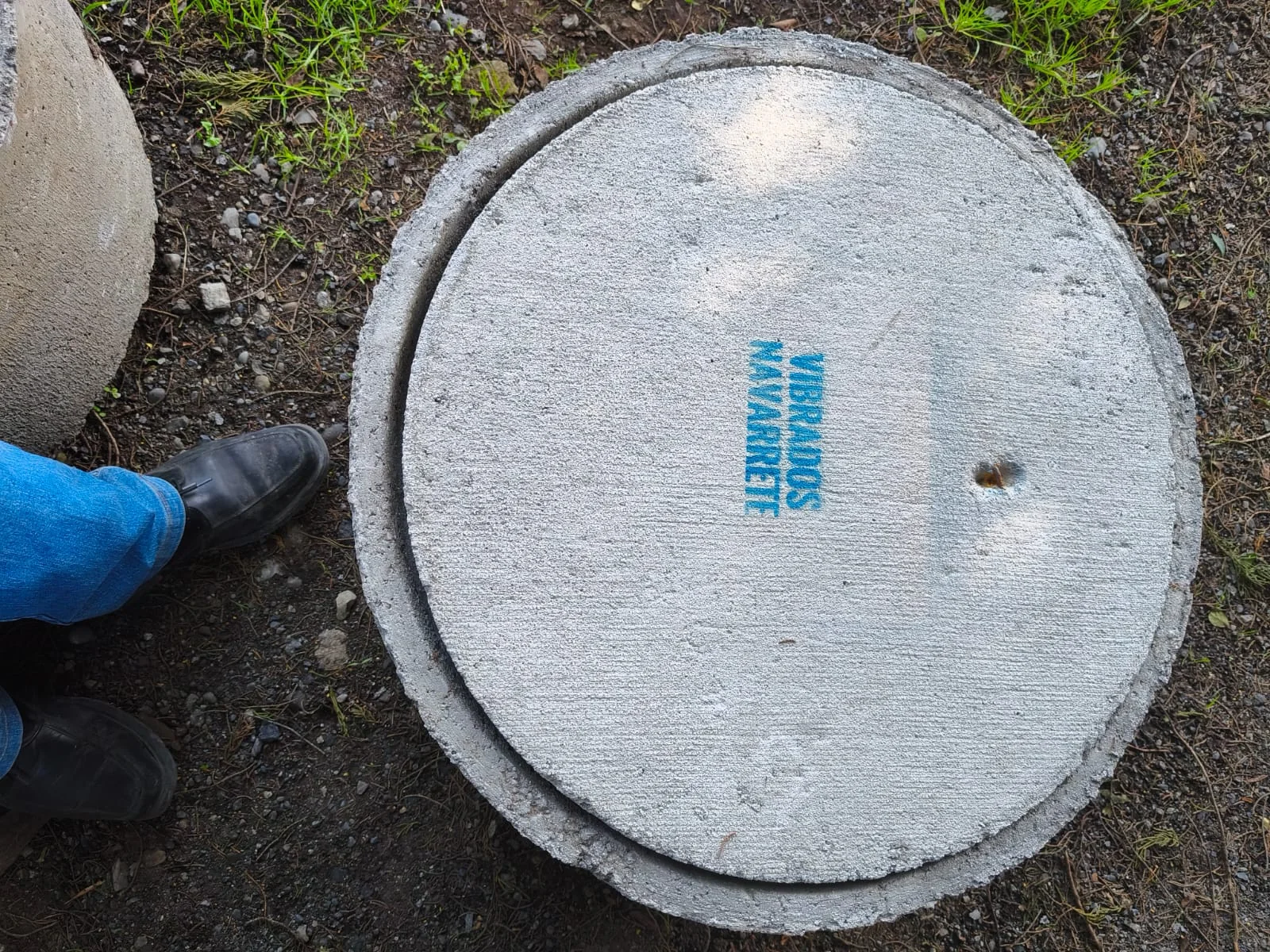 Cubierta de hormigón con la marca real de Vibrados Navarrete estampada