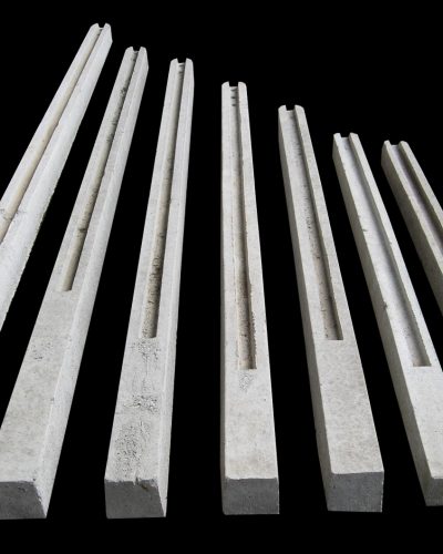 postes.jpg postes.jpg